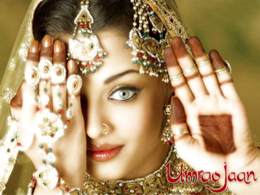 photo 5 in Aishwarya gallery [id544050] 2012-10-20 00:00:00