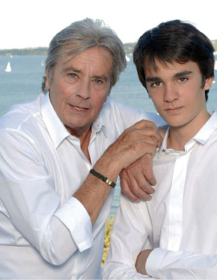 Alain Delon pic #299752