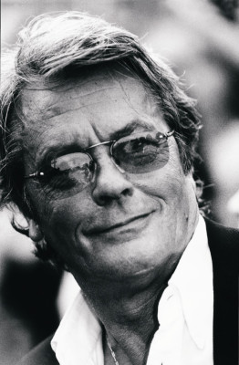 Alain Delon pic #28670
