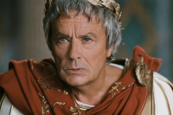 Alain Delon pic #361379
