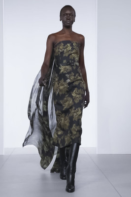 Alek Wek pic #1189486