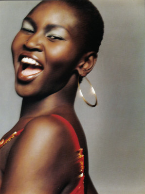 Alek Wek pic #1194610