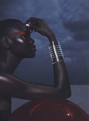 Alek Wek pic #1189493