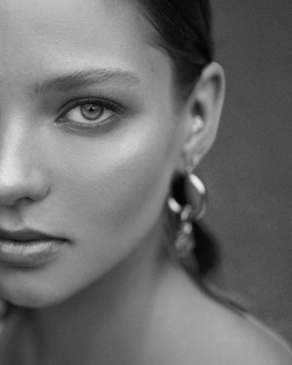 Alesya Kafelnikova pic #1358607