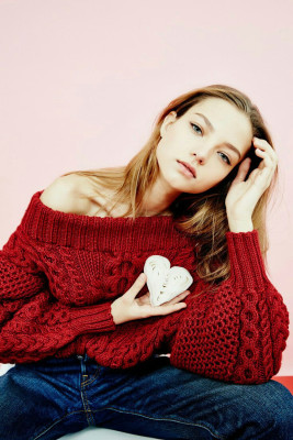 Alesya Kafelnikova pic #935290