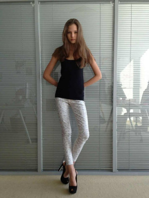 Alesya Kafelnikova pic #936309