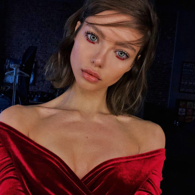 Alesya Kafelnikova pic #987928