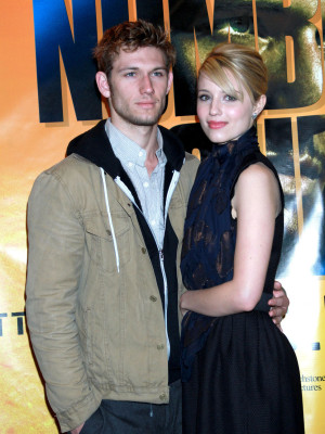 photo 11 in Alex Pettyfer gallery [id402762] 2011-09-12 00:00:00