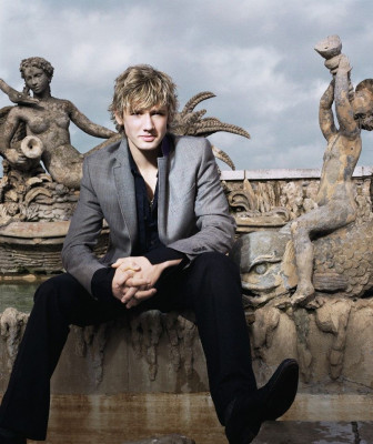 photo 11 in Alex Pettyfer gallery [id188518] 2009-10-08 00:00:00