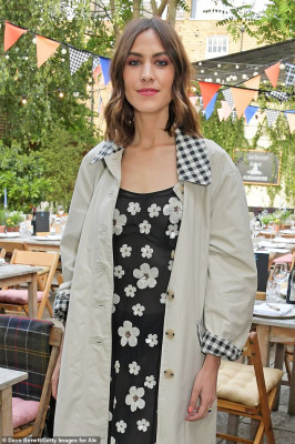 photo 21 in Alexa Chung gallery [id1147954] 2019-06-25 00:00:00