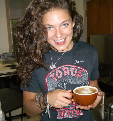 photo 3 in Alexa Davalos gallery [id290301] 2010-09-27 00:00:00