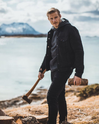 photo 10 in Alexander Ludwig  gallery [id1321841] 2023-02-16 00:00:00