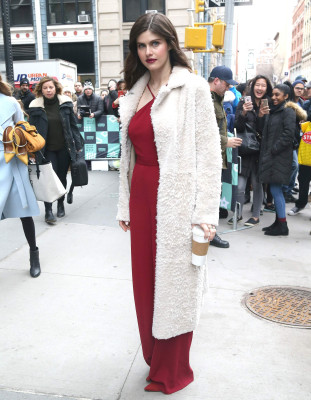 Alexandra Daddario pic #1003901