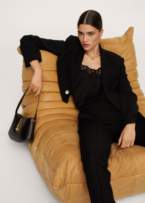 Alexandra Micu pic #1297904