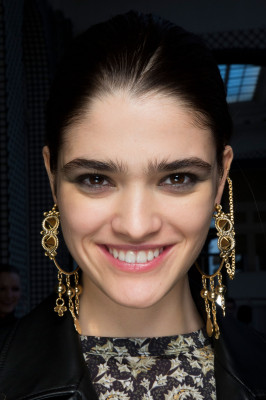 Alexandra Micu pic #1174406
