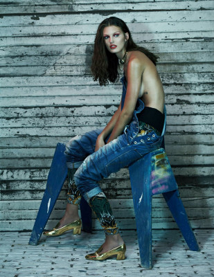 Ali Stephens pic #914420