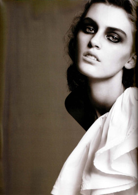 Ali Stephens pic #243643