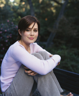 Alison Lohman pic #731290