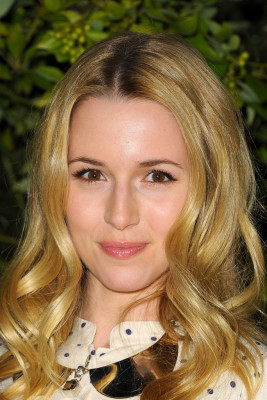 photo 21 in Alona Tal gallery [id572539] 2013-02-04 00:00:00