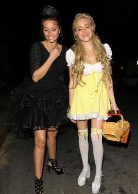 Aly and Aj pic #741827
