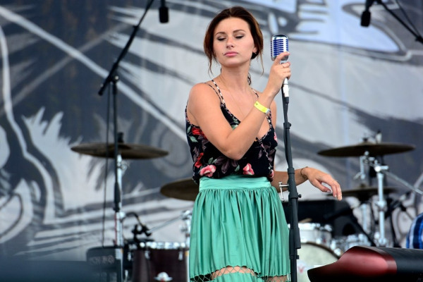 Aly and Aj pic #755813