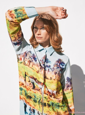 Alyssa Sutherland pic #941994