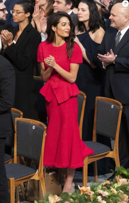 Amal Clooney pic #1141584