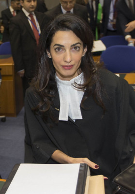 Amal Clooney pic #756906