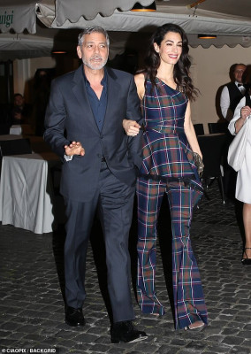 Amal Clooney pic #1141653