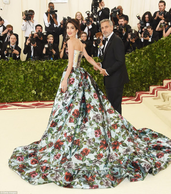 Amal Clooney pic #1035648