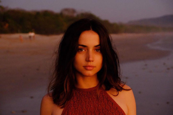 photo 24 in Ana de Armas gallery [id1318115] 2022-12-24 00:00:00