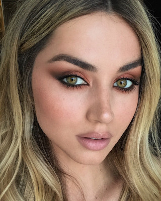 Ana de Armas pic #1282436