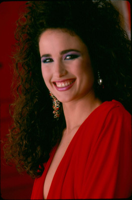 photo 12 in Andie Macdowell gallery [id140780] 2009-03-20 00:00:00