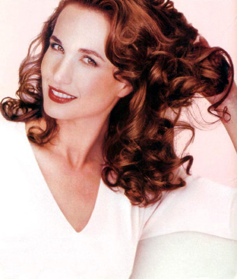 photo 3 in Andie Macdowell gallery [id197413] 2009-11-09 00:00:00