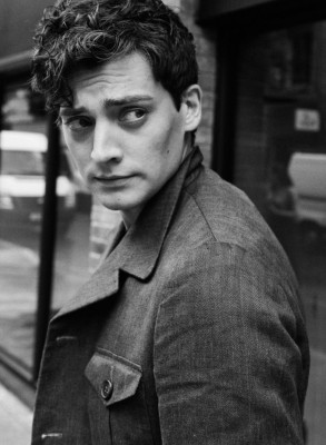 photo 10 in Aneurin Barnard gallery [id1300814] 2022-04-25 00:00:00