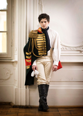 Aneurin Barnard pic #836693