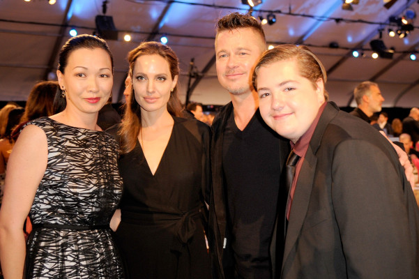 Angelina Jolie pic #676454