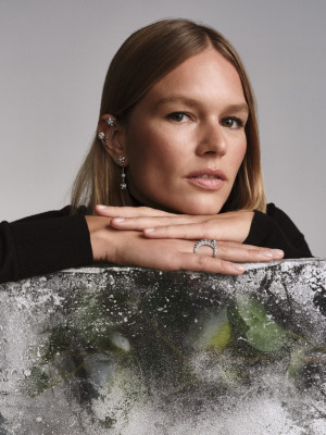 photo 22 in Anna Ewers gallery [id1361598] 2024-12-02 00:00:00