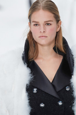 Anna Ewers pic #1183872