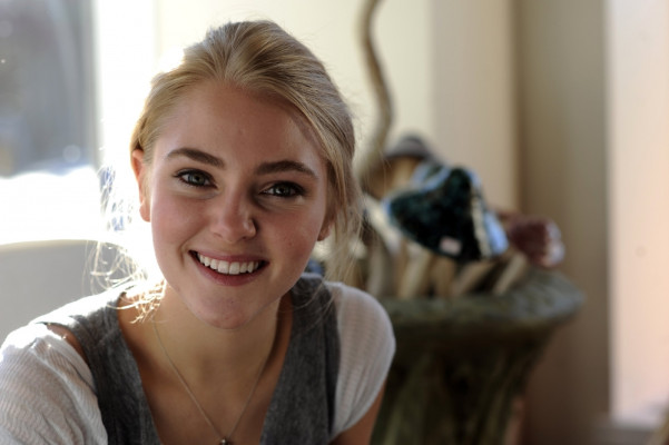 photo 4 in AnnaSophia Robb gallery [id305577] 2010-11-17 00:00:00
