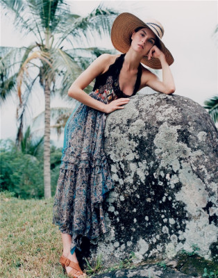 photo 8 in Anouck Lepere gallery [id134050] 2009-02-16 00:00:00
