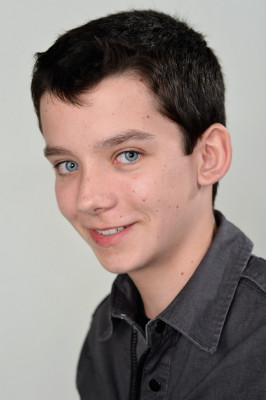 photo 12 in Asa Butterfield gallery [id539406] 2012-10-03 00:00:00