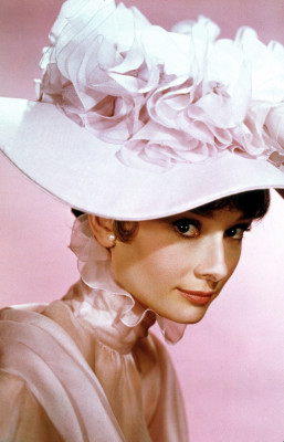 Audrey Hepburn pic #453361