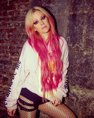 Avril Lavigne pic #1357272
