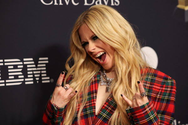 photo 22 in Avril Lavigne gallery [id1345104] 2024-02-29 00:00:00