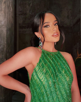 Becky G  pic #1296478