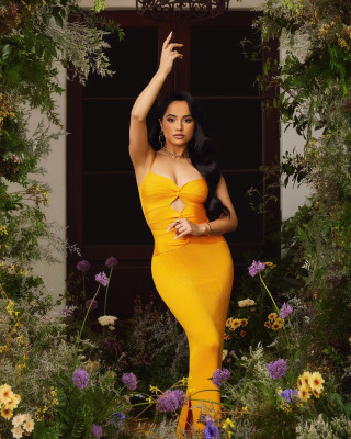 Becky G  pic #1300336