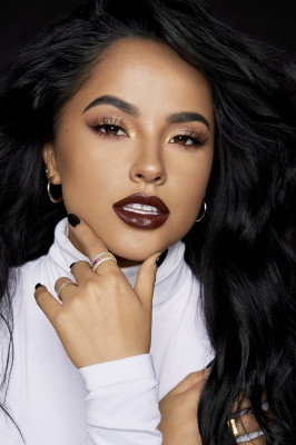 Becky G  pic #1089279
