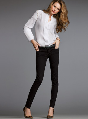 photo 13 in Behati Prinsloo gallery [id620603] 2013-07-22 00:00:00