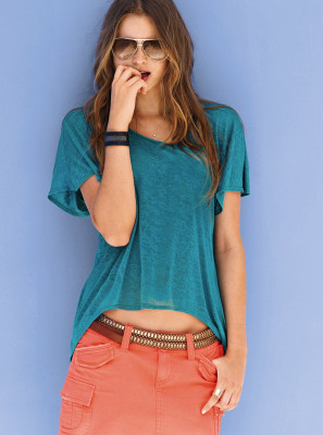 photo 3 in Behati Prinsloo gallery [id281150] 2010-08-25 00:00:00
